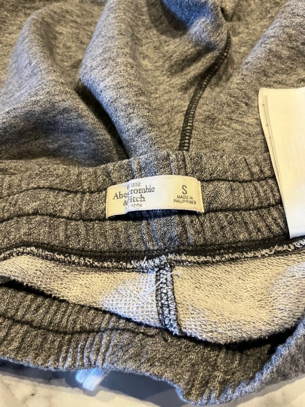 Abercrombie & Fitch Vintage Heather Gray Joggers Sweatpants Heritage Patch Small - Picture 4 of 12